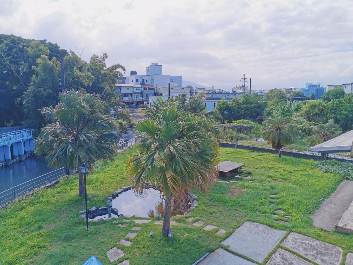 Yilan Beitou No.117 Bed & Breakfast Luodong Exterior photo